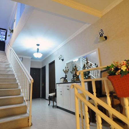Renaissance Hotel Tiflis Dış mekan fotoğraf