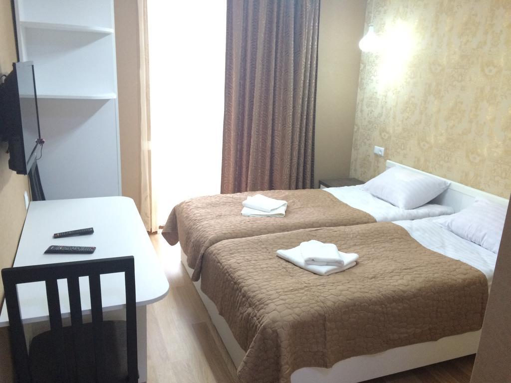 Renaissance Hotel Tiflis Oda fotoğraf