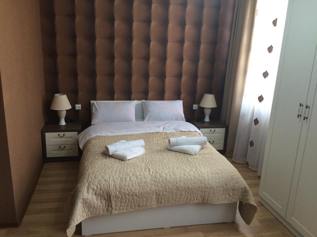 Renaissance Hotel Tiflis Oda fotoğraf