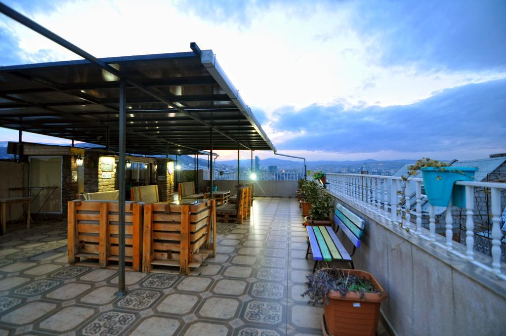 Renaissance Hotel Tiflis Dış mekan fotoğraf