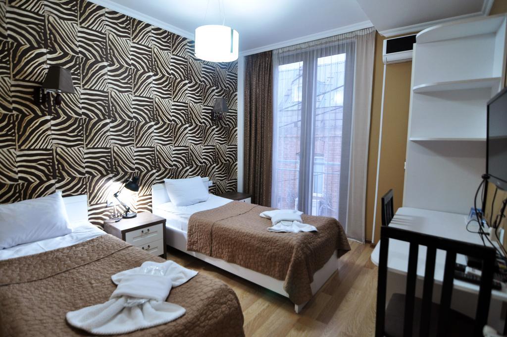 Renaissance Hotel Tiflis Dış mekan fotoğraf
