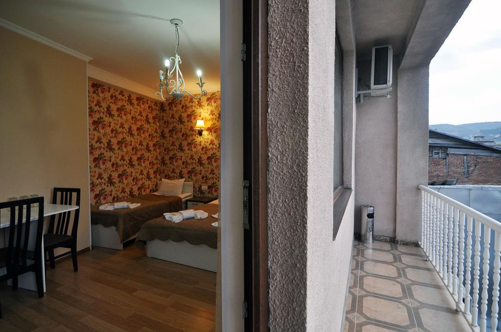 Renaissance Hotel Tiflis Dış mekan fotoğraf