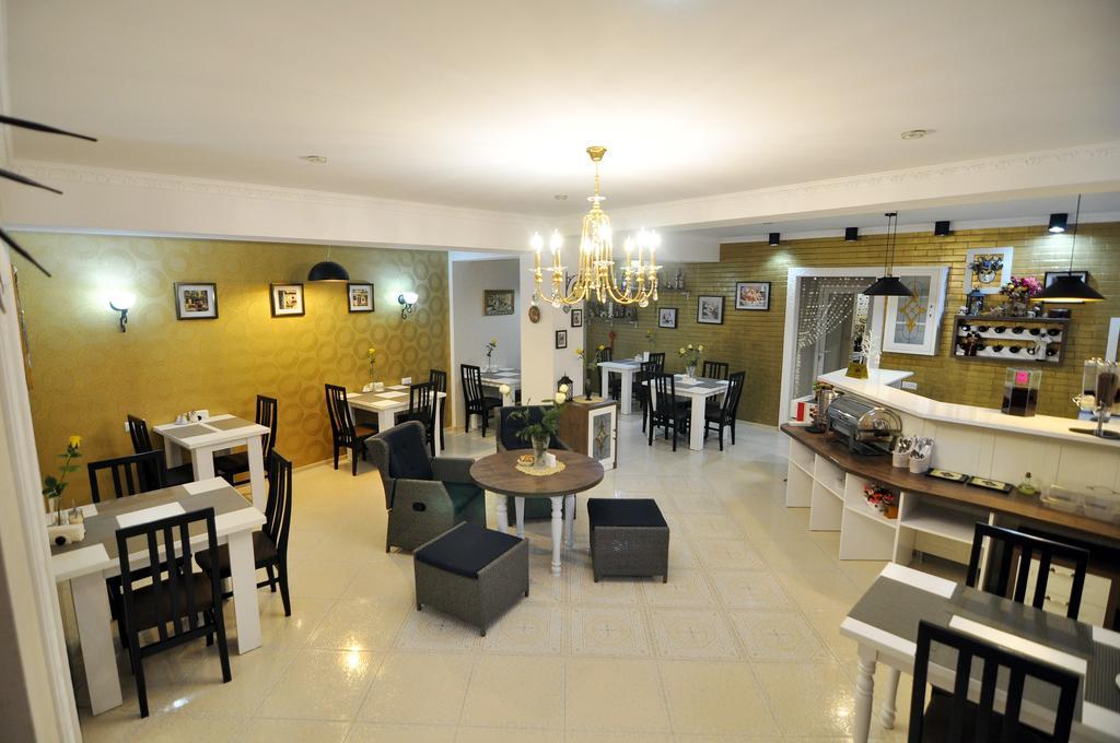 Renaissance Hotel Tiflis Dış mekan fotoğraf